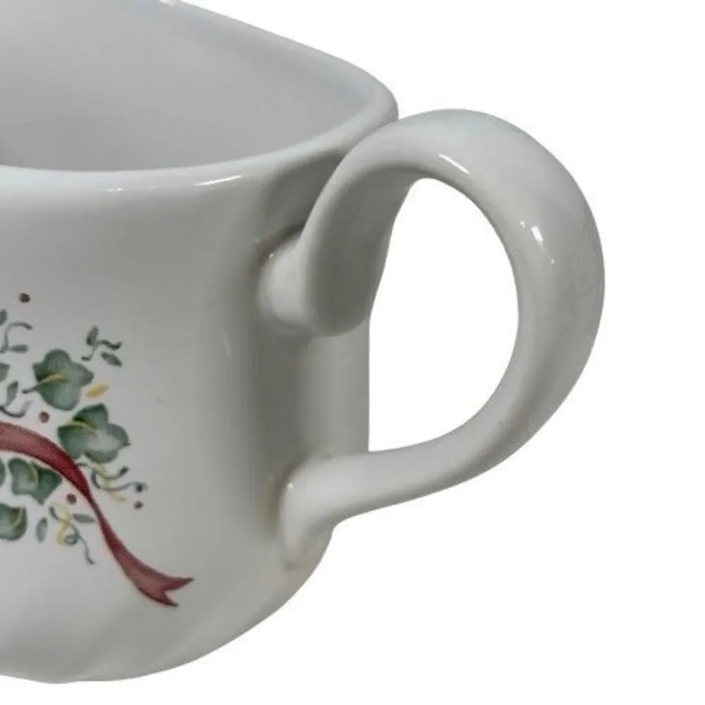 Corelle Coordinates Callaway Ivy Holiday Christmas Ribbon Gravy Boat w/Cardinals
